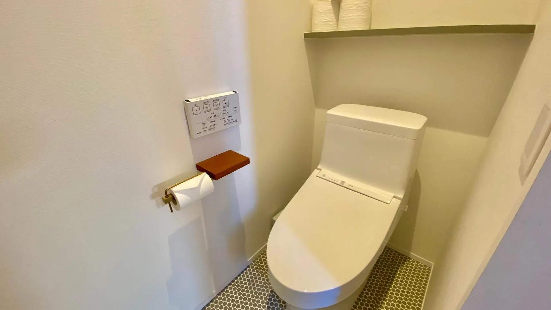 Villa Monica East Нагоя Япония